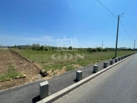 Vânzare terenuri
 București, 20000m2