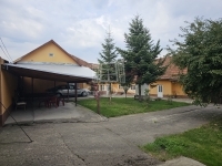 Vânzare case de vacanță
 Oradea, 295m2