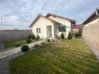 Vânzare case-vile
 Oradea, 70m2