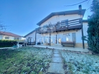 Vânzare case-vile
 Oradea, 265m2