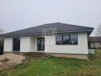 Vânzare case-vile
 Baia Mare, 135m2