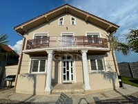 Vânzare case-vile
 Oradea, 245m2