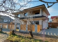 Vânzare case-vile
 Cluj-Napoca, 160m2