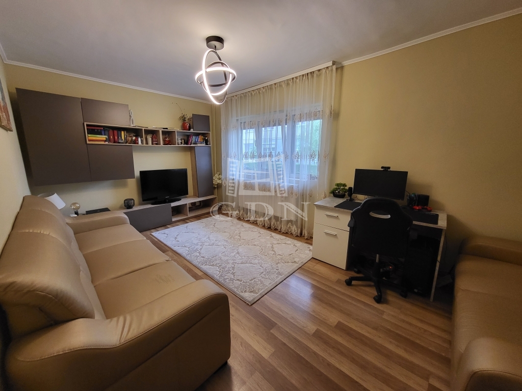 Vânzare Oradea Apartamente

